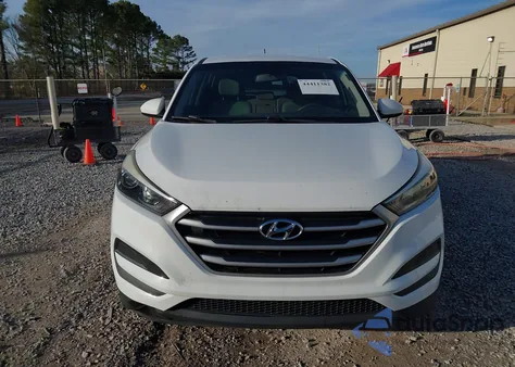 2017 Hyundai Tucson Se z USA, uszkodzony, nr VIN KM8J23A42HU461671